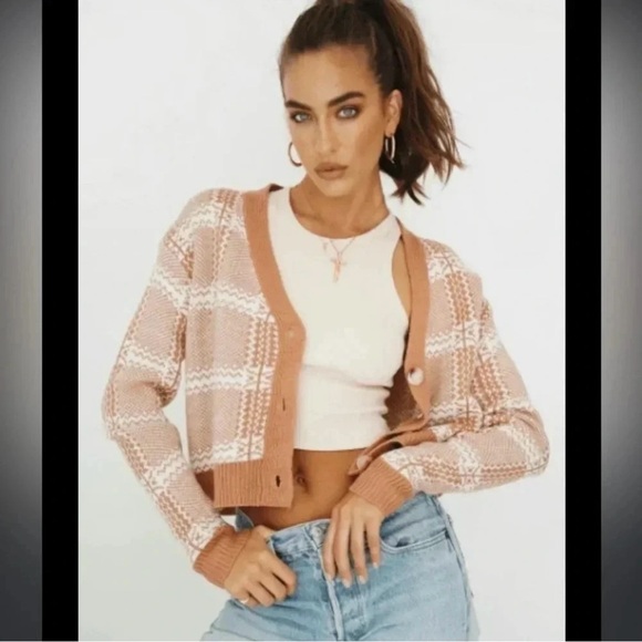 Princess Polly Sweaters - Princess Polly Cardigan Size Small Tan and White EUC